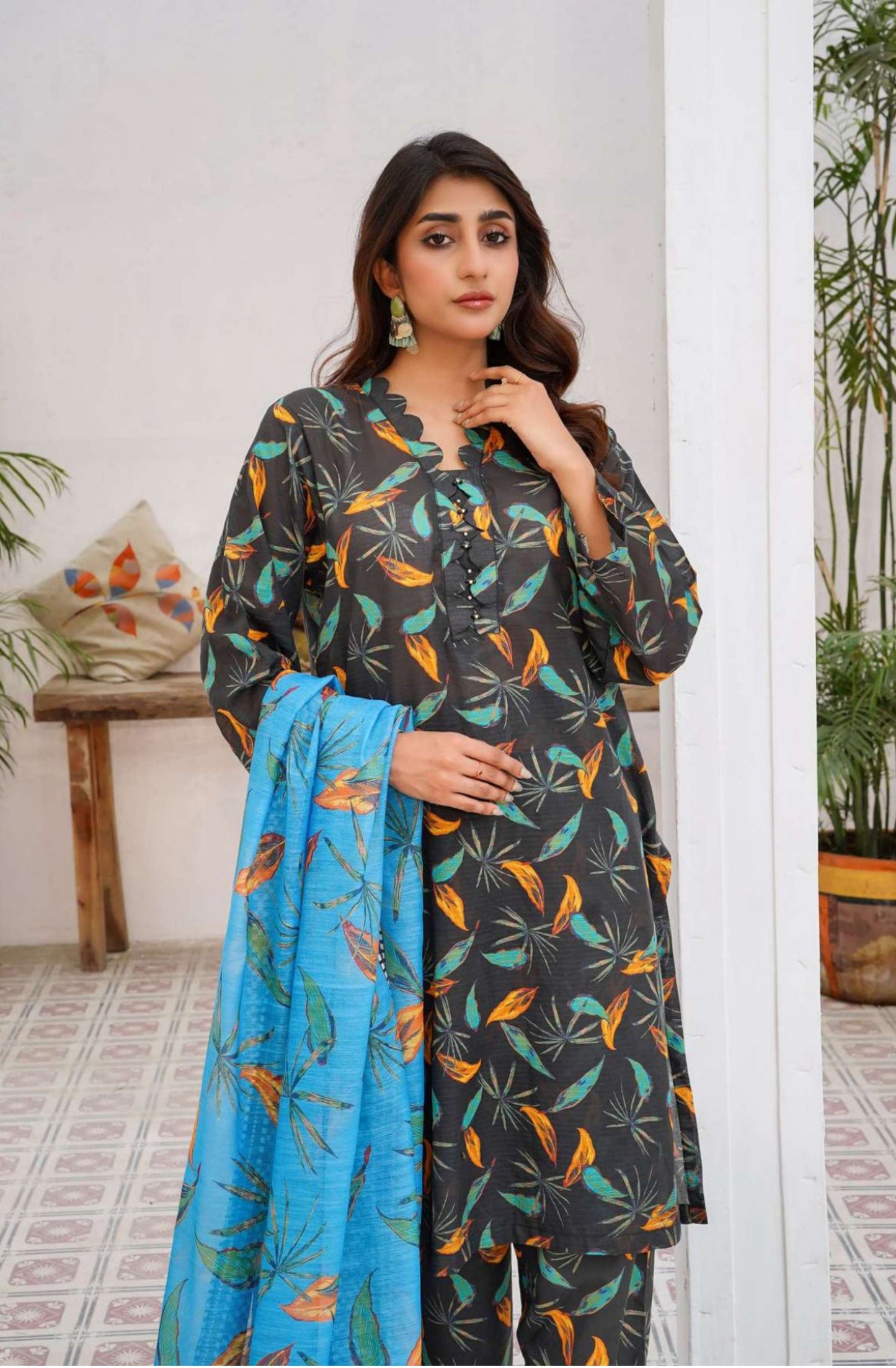 Bana Dora Luxe Lawn