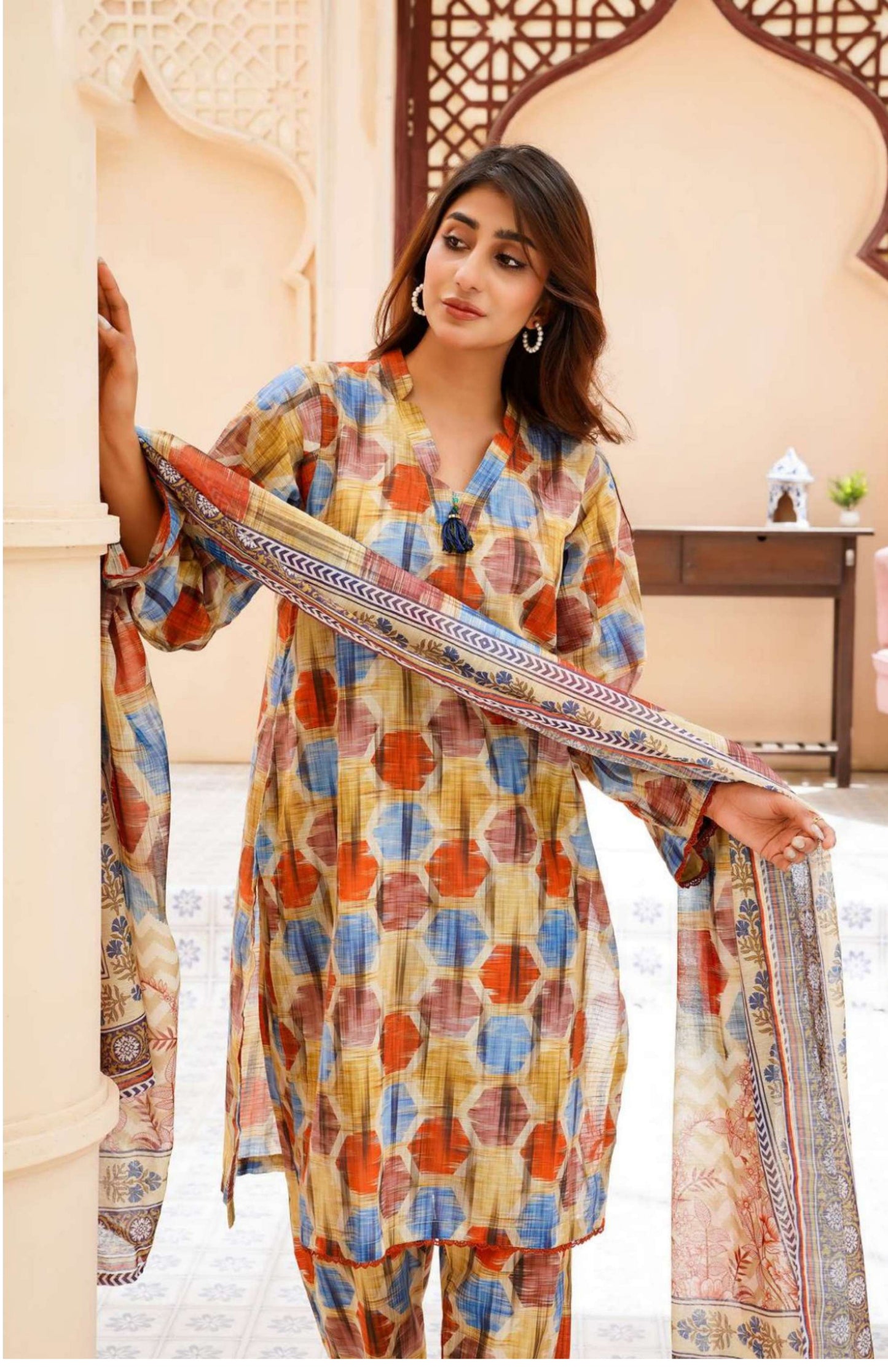 Bana Dora Luxe Lawn