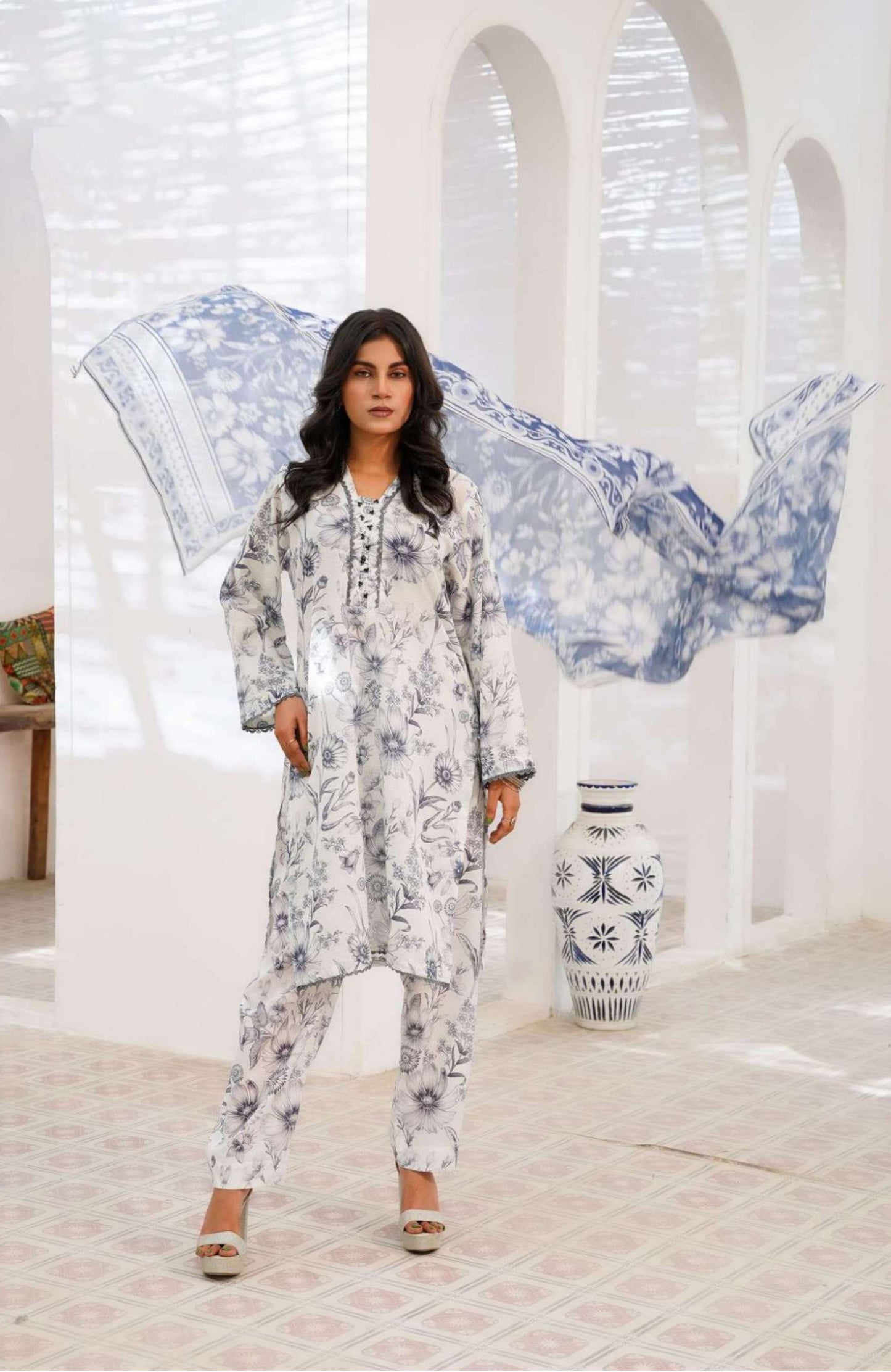 Bana Dora Luxe Lawn